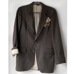 Calvin Klein Brooch Embellished Women Sport Coat